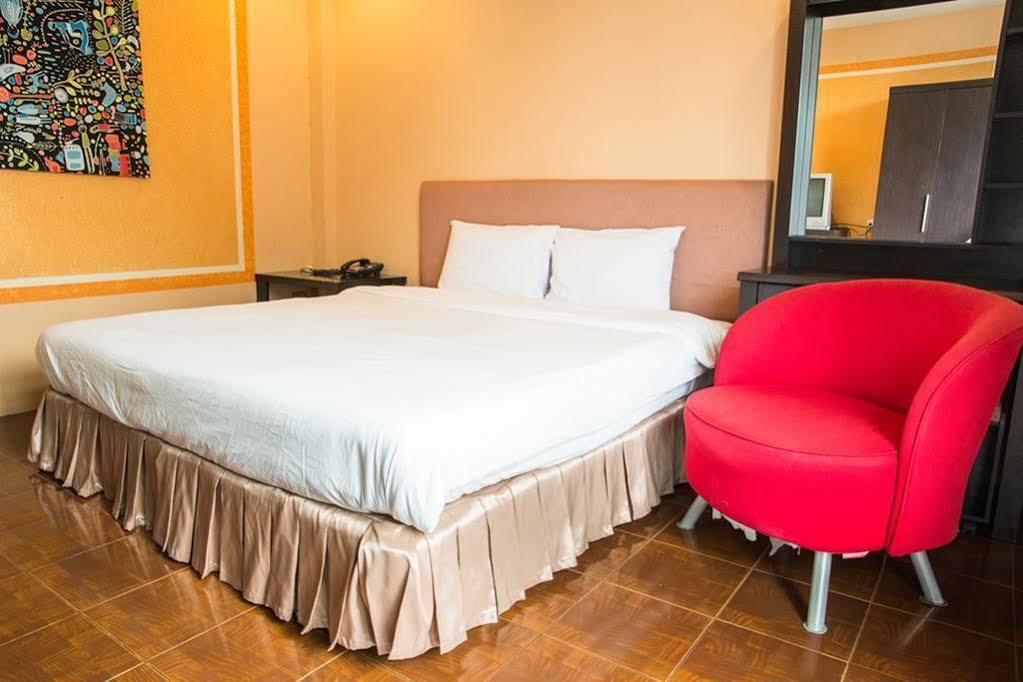 Fnb Hotel Central Pattaya Luaran gambar